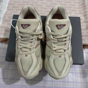 New Balance 9060 Cream Sneakers